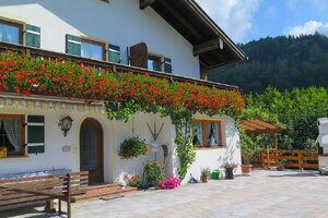 Haus Wiesenrand in Oberau bei Berchtesgaden - Urlaub auf dem Bauernhof