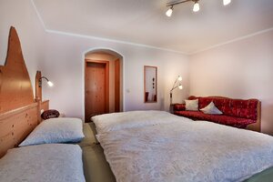 Gästezimmer Alpenveilchen im Haus Wiesenrand