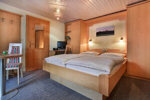 Gästezimmer Moosrose im Haus Wiesenrand