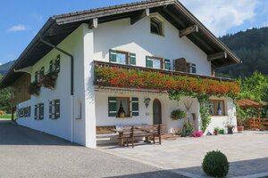 Haus Wiesenrand in Oberau bei Berchtesgaden - Urlaub auf dem Bauernhof